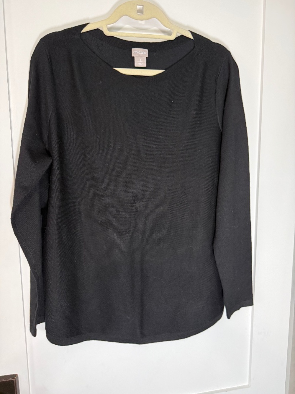 Chico’s Black Round Neck  Lightweight Sweater Top Size  Chicos 2 (Large)